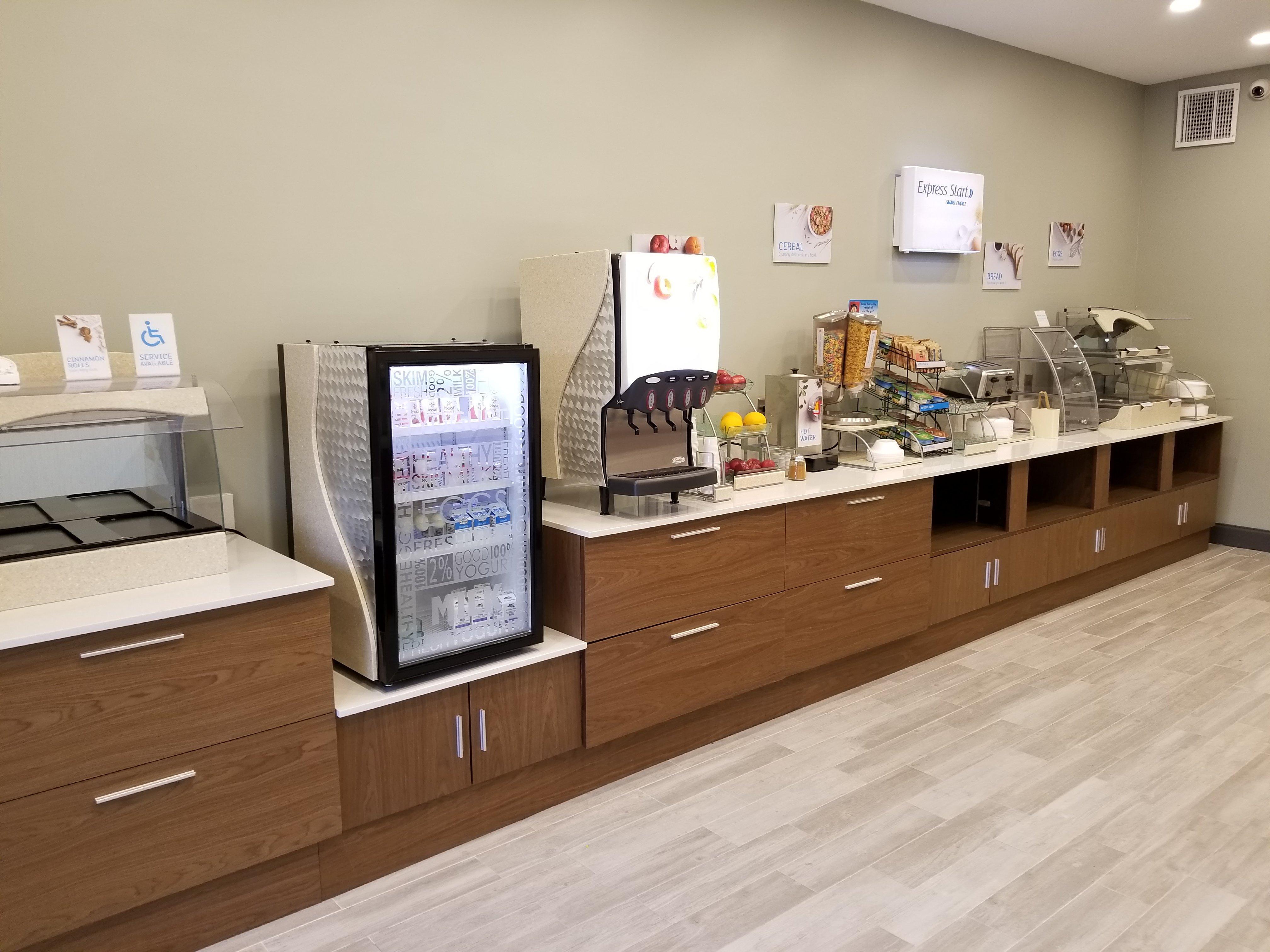 Holiday Inn Express Columbia Ne - Fort Jackson Eksteriør bilde