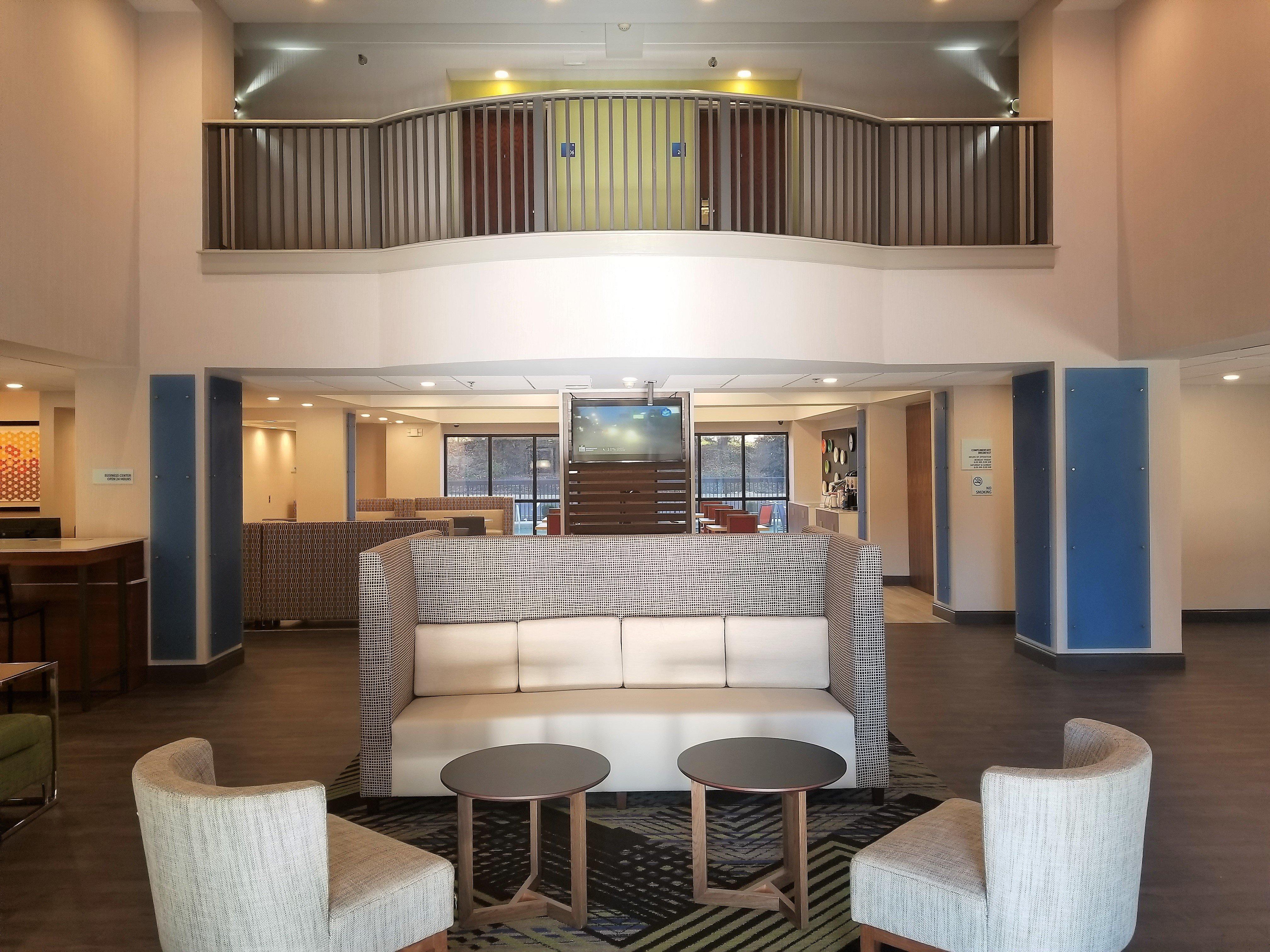 Holiday Inn Express Columbia Ne - Fort Jackson Eksteriør bilde